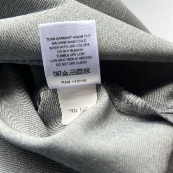 Figs Womens Technical Collection Scrub Top V-Neck Gray Size Small Lightweight & - Picture 4 of 10